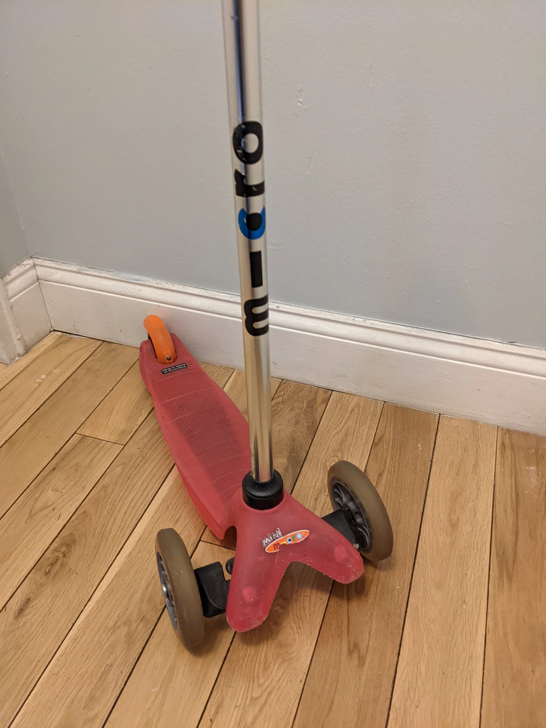 Kids Micro Kickboard Scooter - photo 2