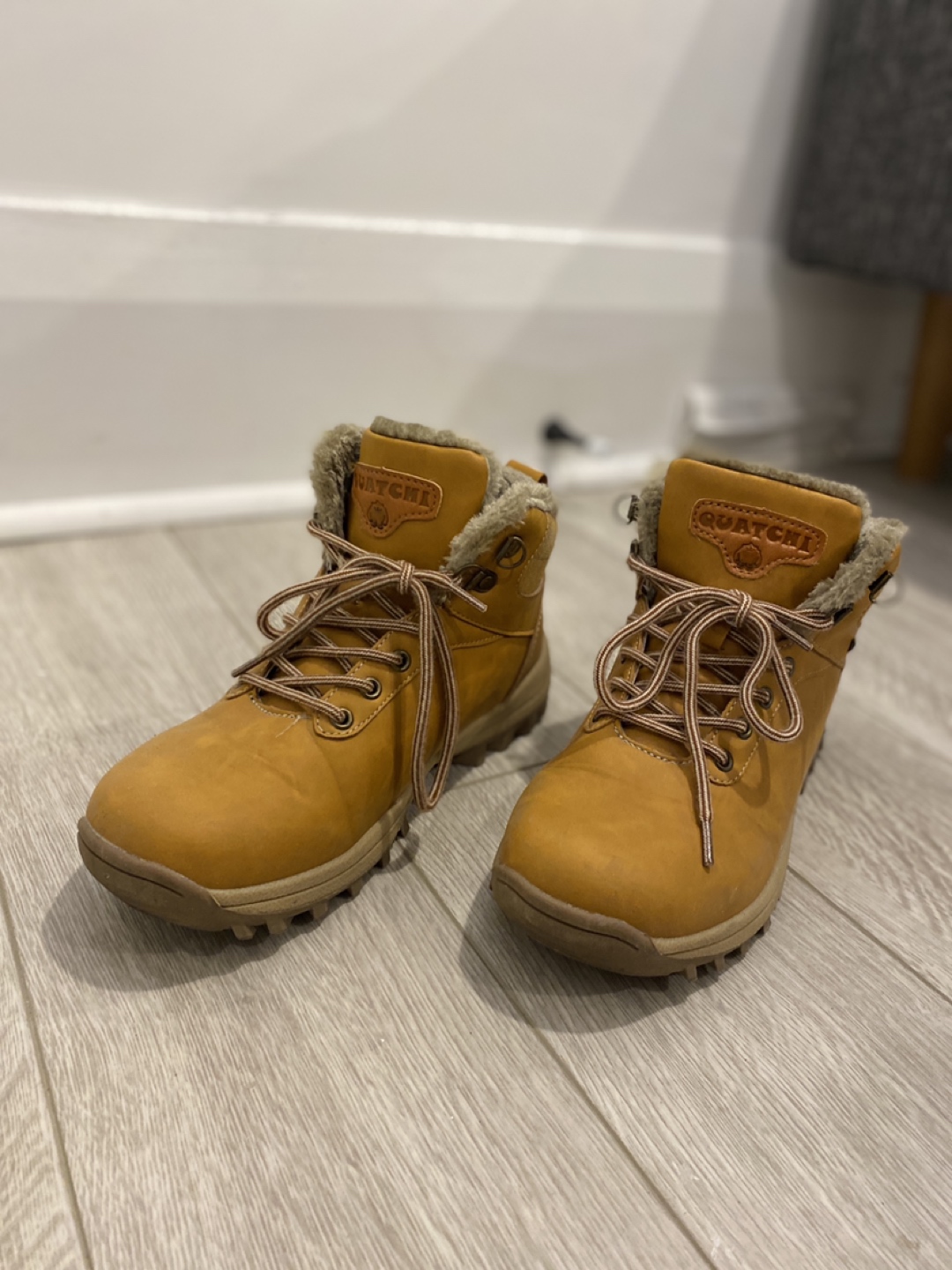 Womens Ankle Snow Hiking Boots Water Resistant-Size: 5.5 /38 EUR