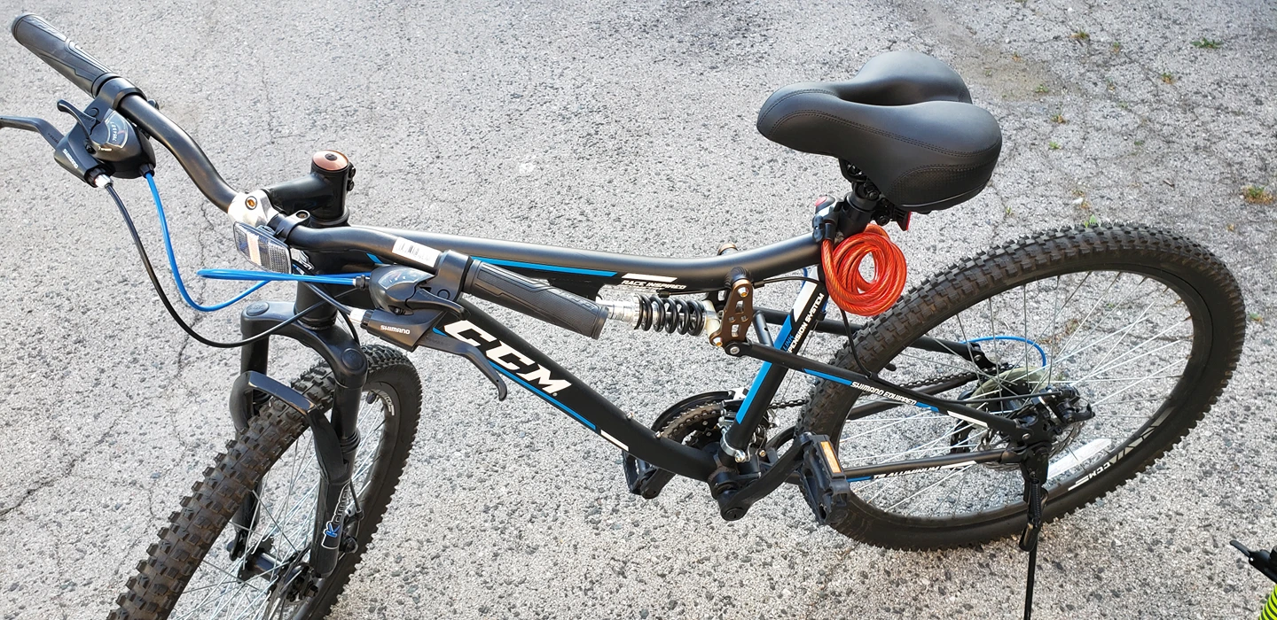 CCM Mountain bike 26 in great conditions like new with air pimp - photo 2