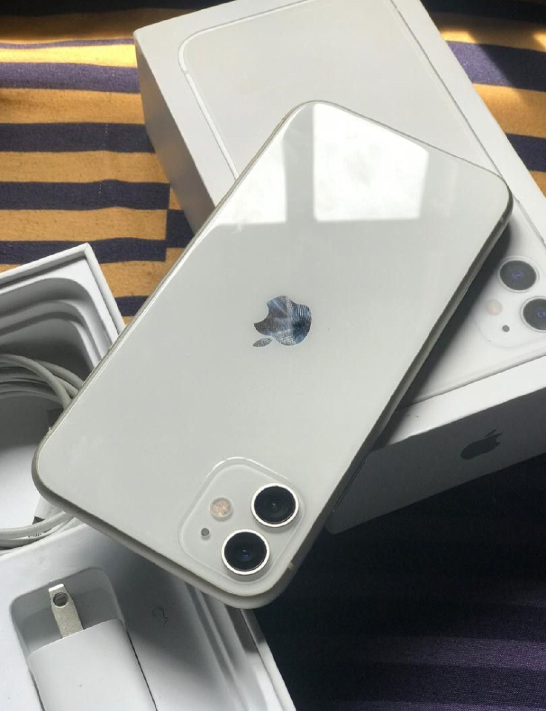 iPhone 11 64g