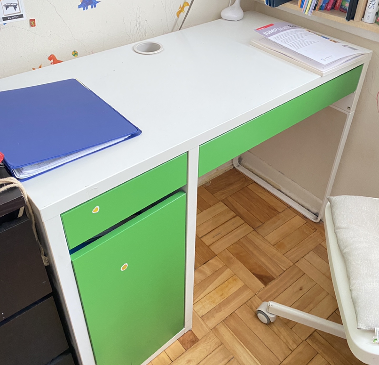 Desk for study 