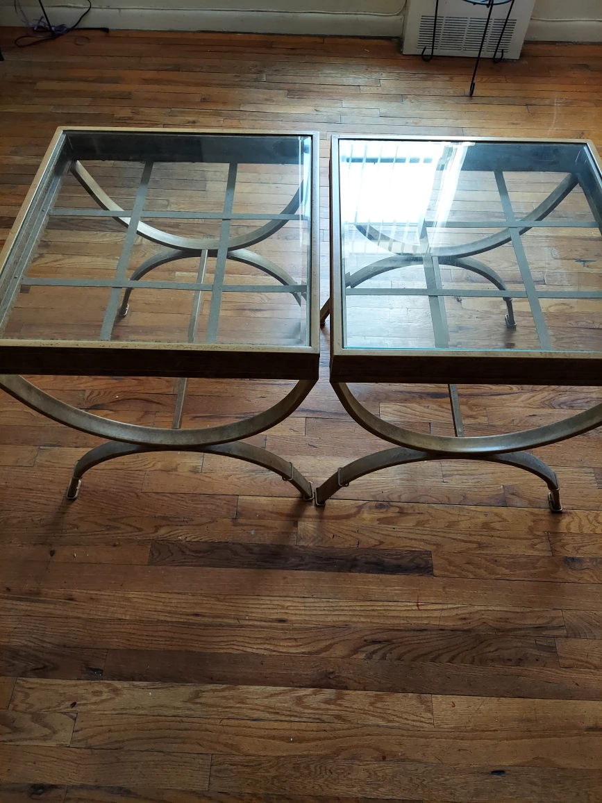 Coffee table, 2 end tables and area rug.