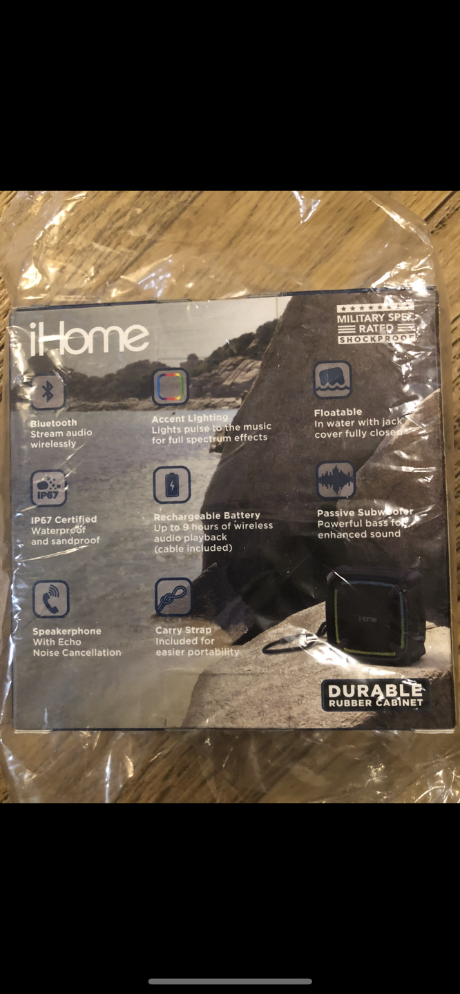 Brand new - Bluetooth rechargeable waterproof speaker image indicator(2)