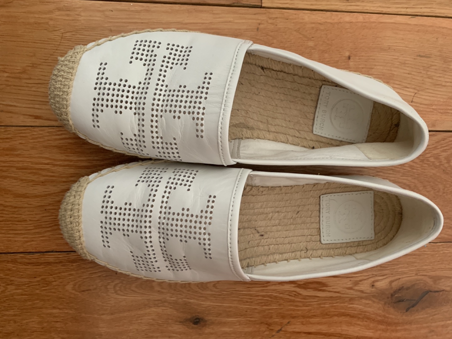 Tory burch shoes size 6