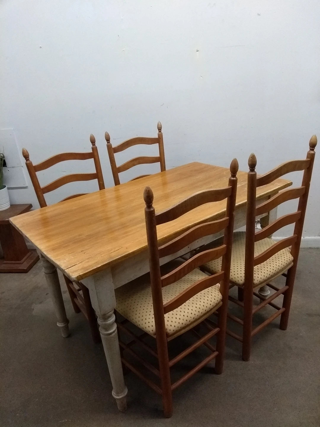 Rustic Table & Chairs + Free Delivery