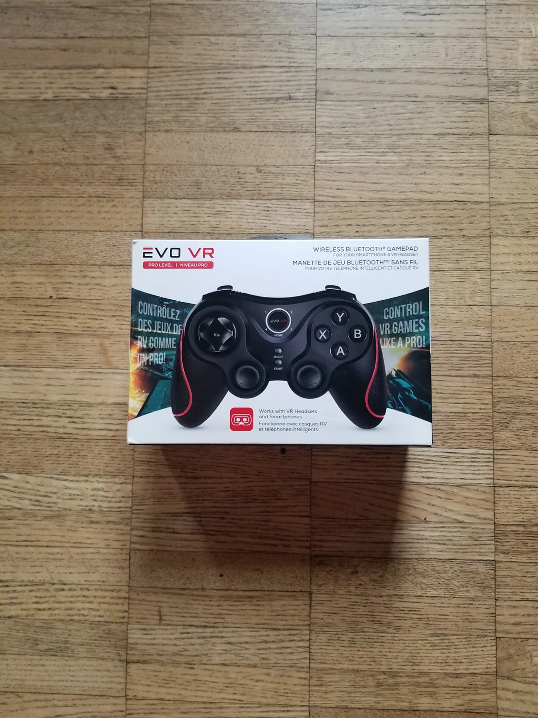 Wireless bluetooth smartphone game controller thumbnail