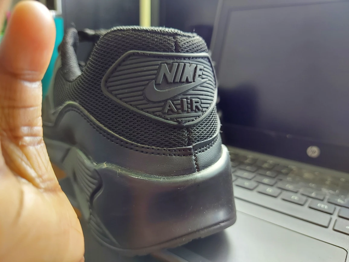 Copy of Nike AirMax image indicator(5)