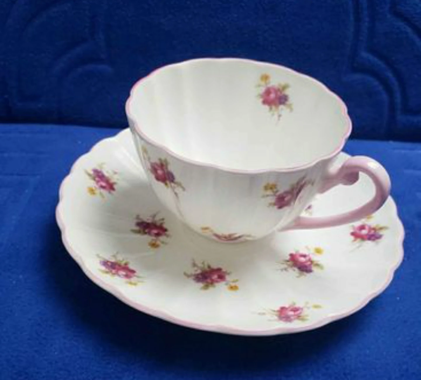 Shelley Floral Bone China Tea Cup & Saucer thumbnail