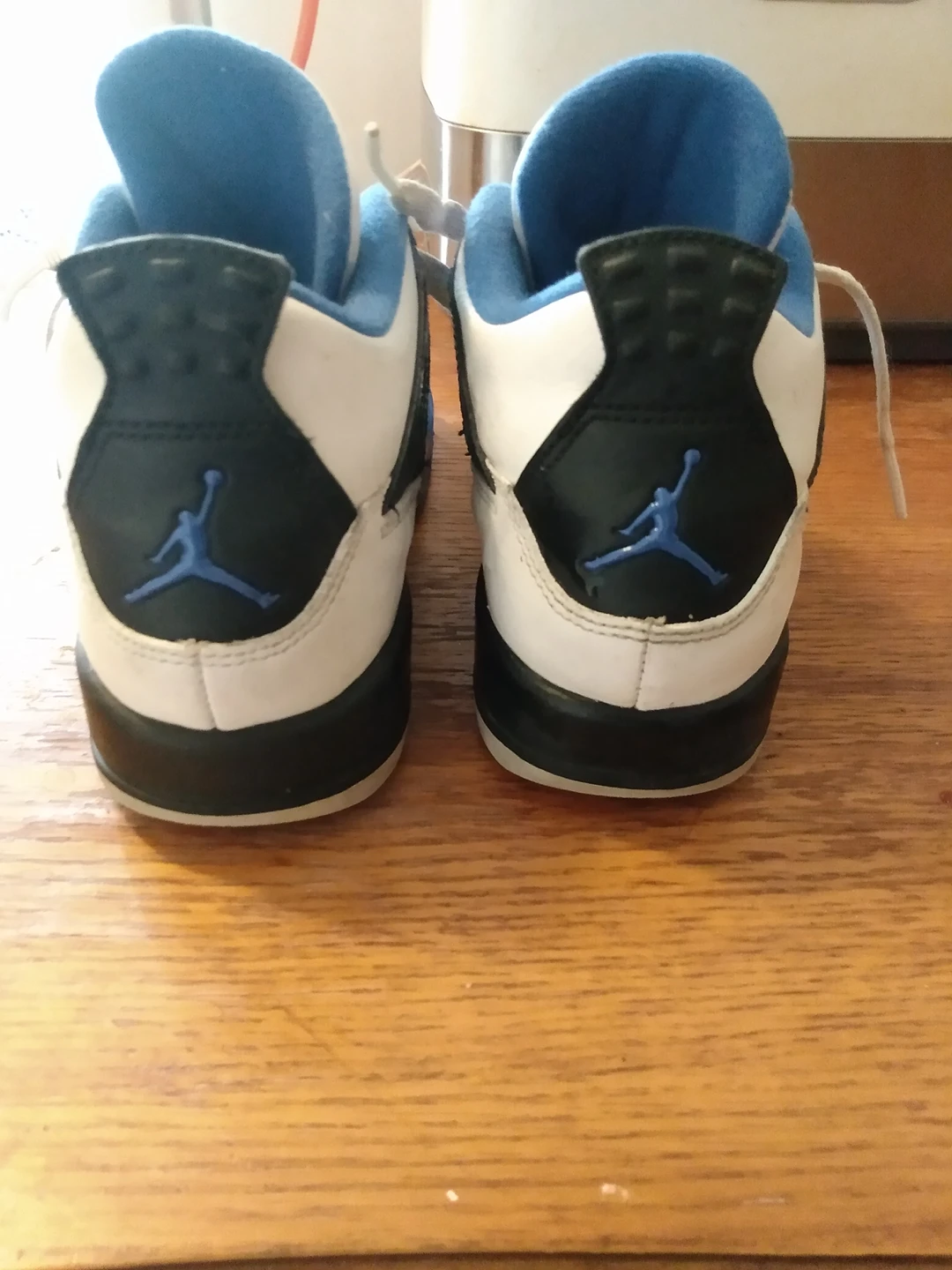 JORDAN SNEAKERS FOR CHILDREN - photo 2