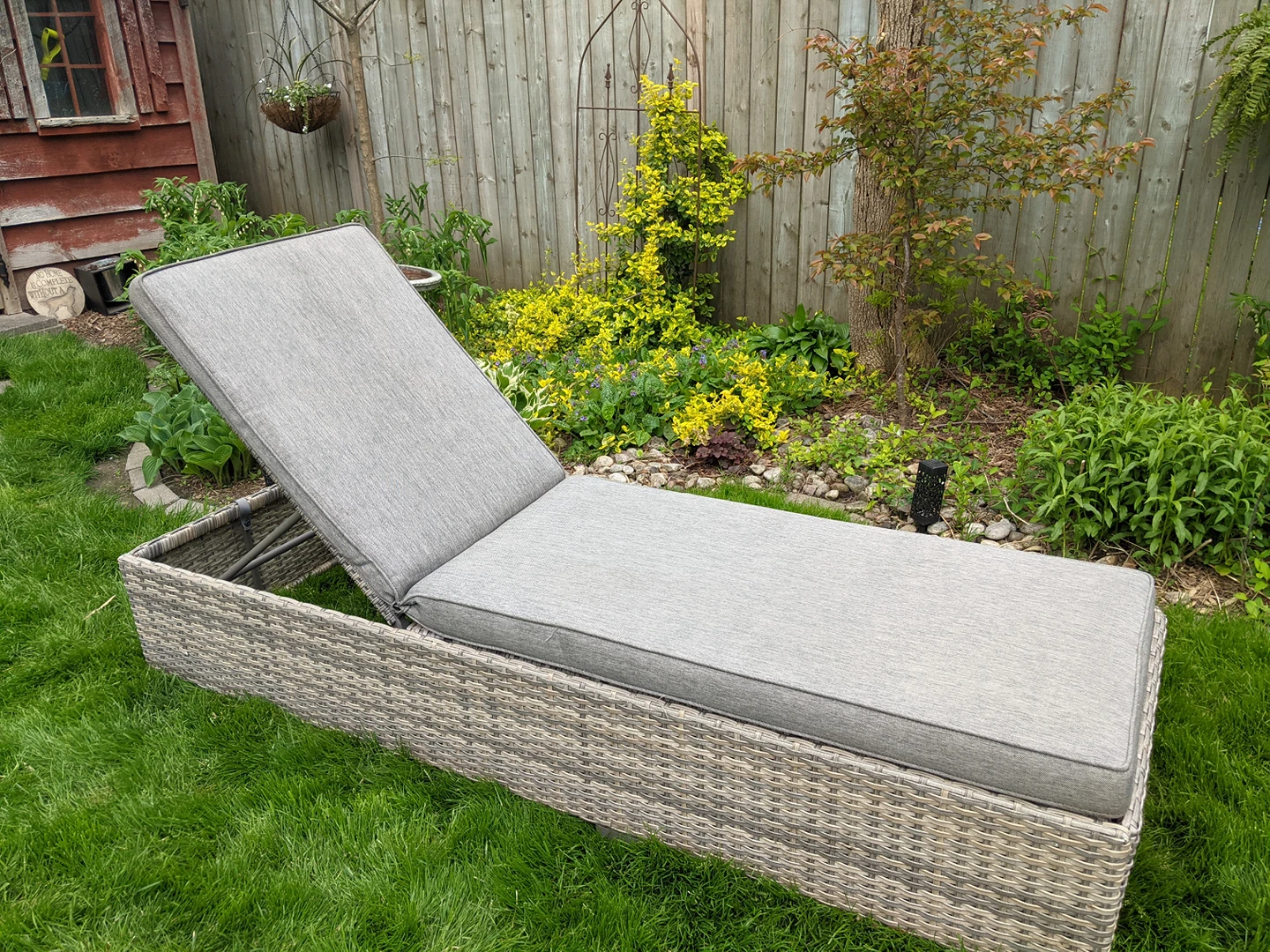 Outdoor Lounger