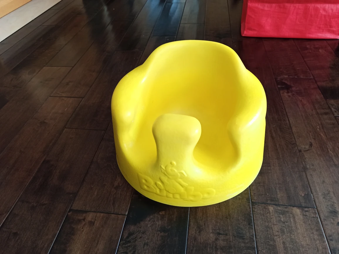 Bumbo seat