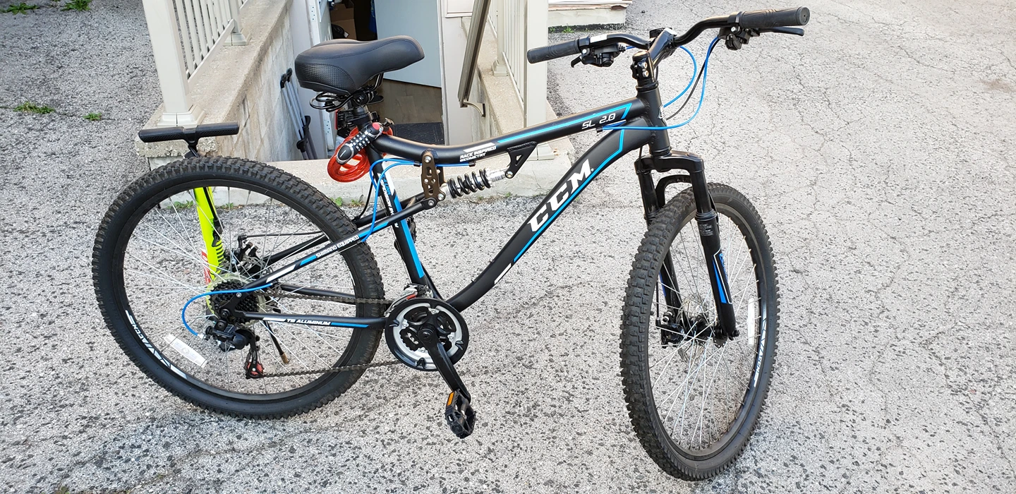 CCM Mountain bike 26 in great conditions like new with air pimp - photo 4