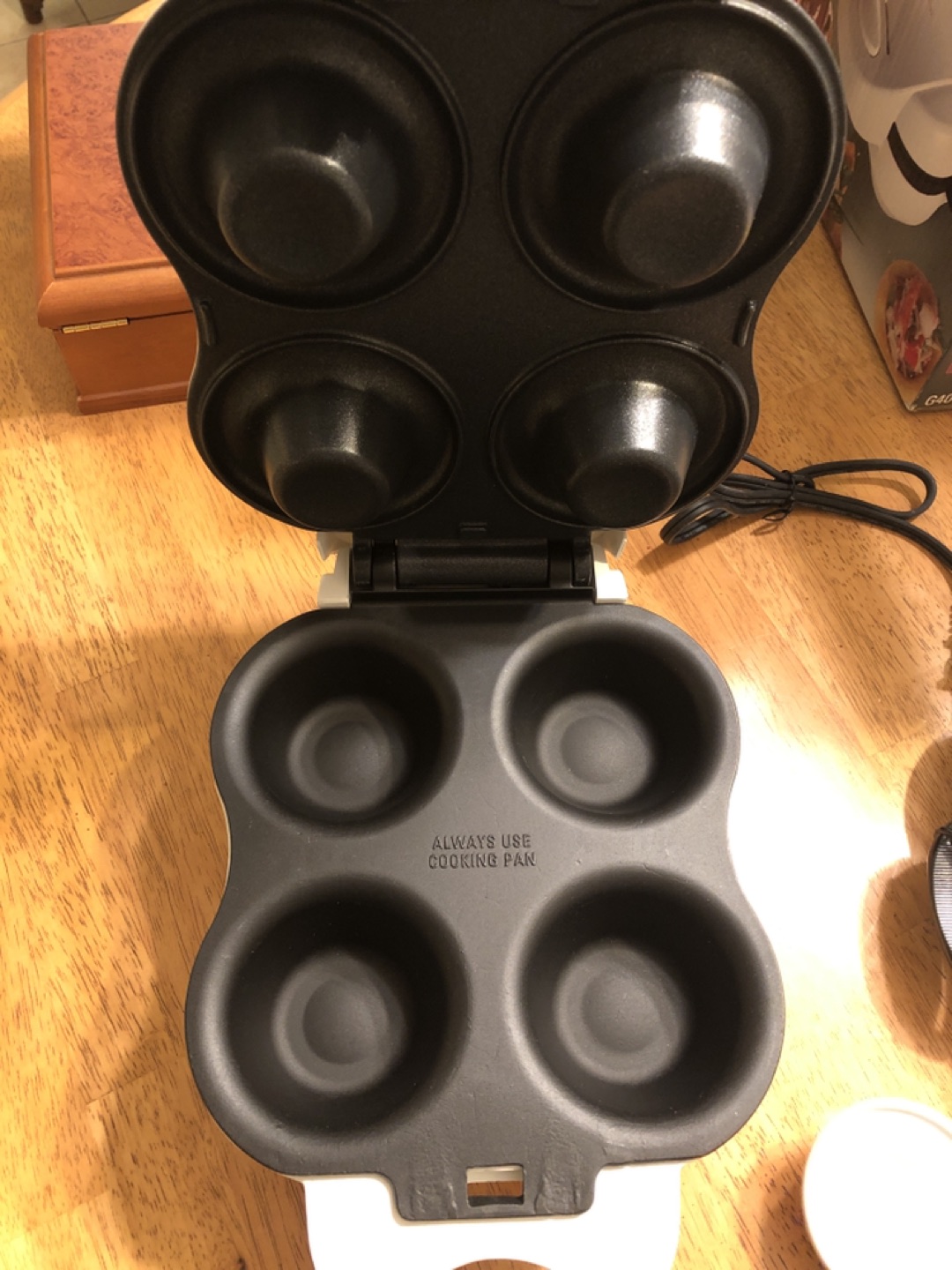 Black & Decker - The Shell Baker (BRAND NEW) image indicator(6)