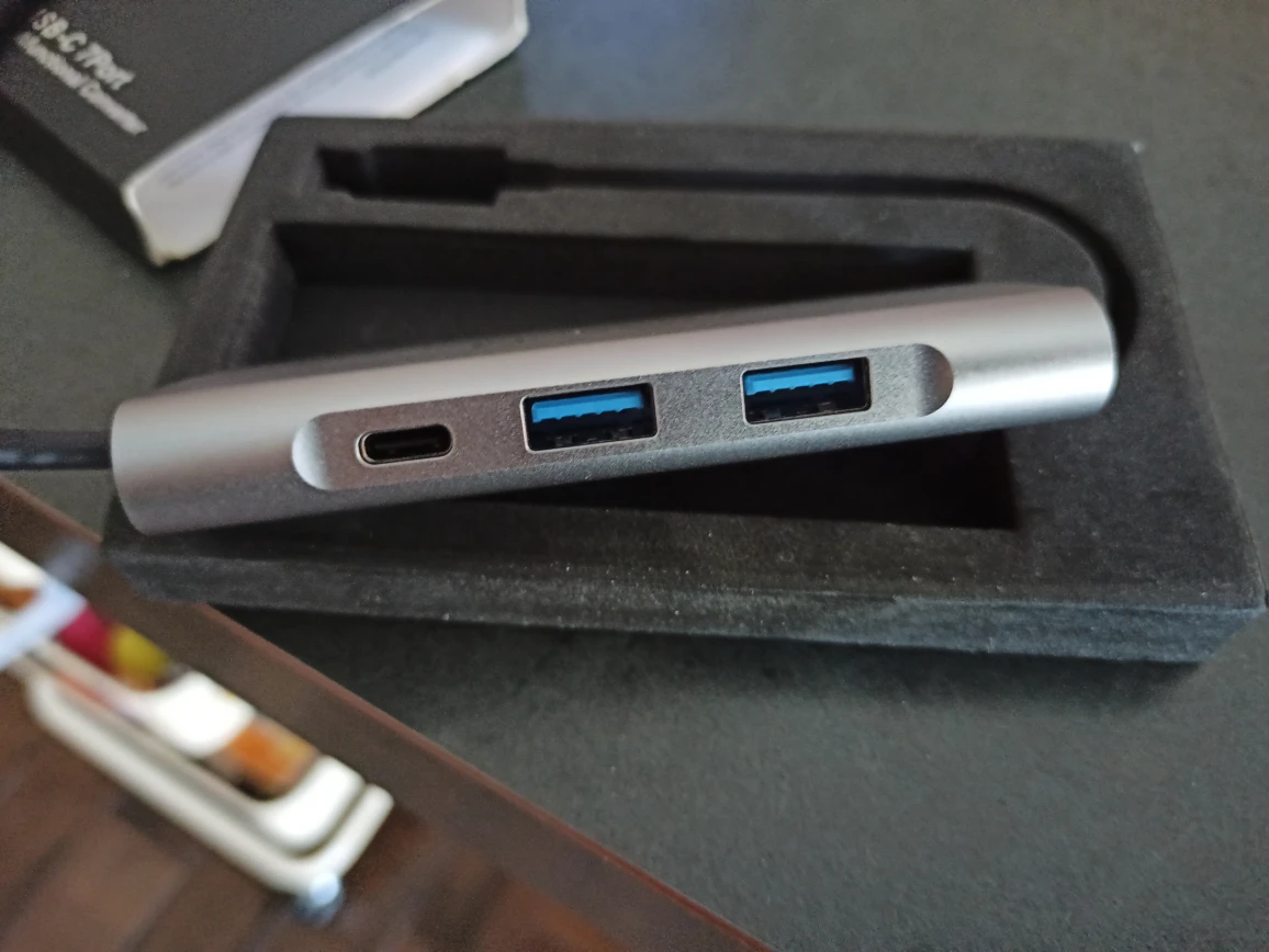 QGeeM USB C Hub HDMI 7 in 1 - photo 4