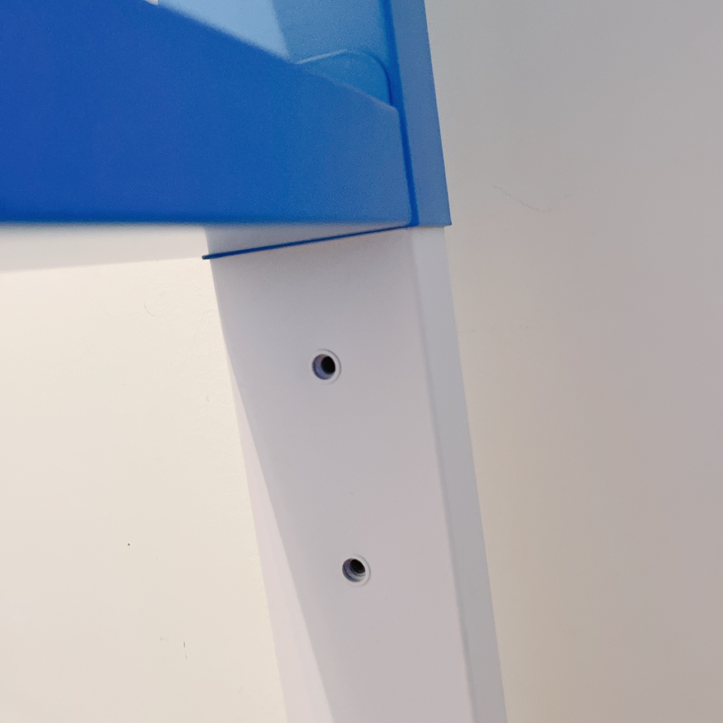 Desk/Table adjustable height like new - photo 5