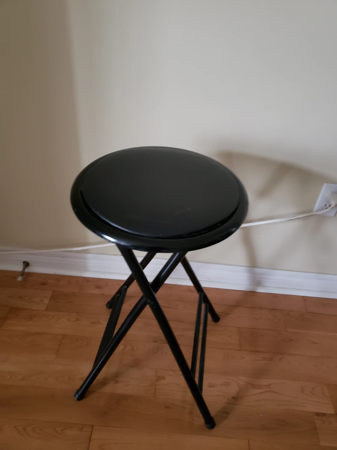Black stools