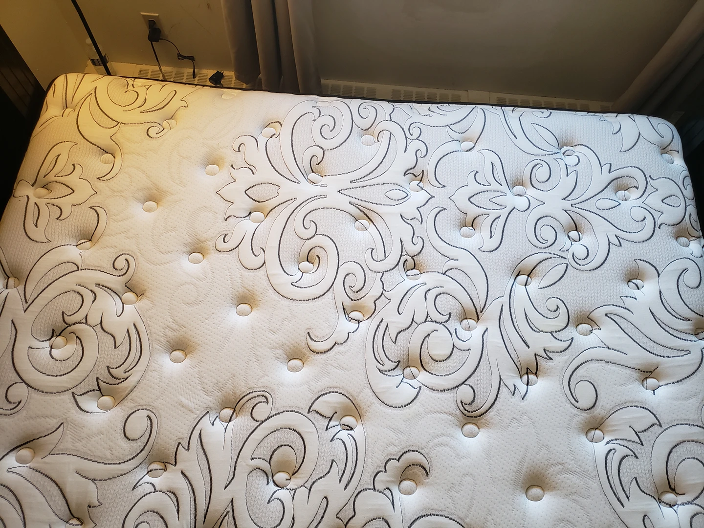Queen mattress - photo 3