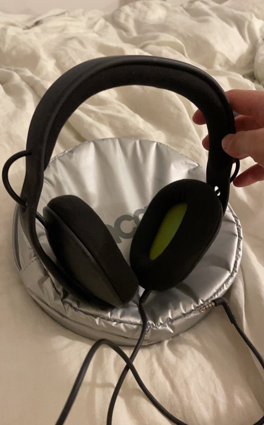 Incase noise canceling headphones - photo 2