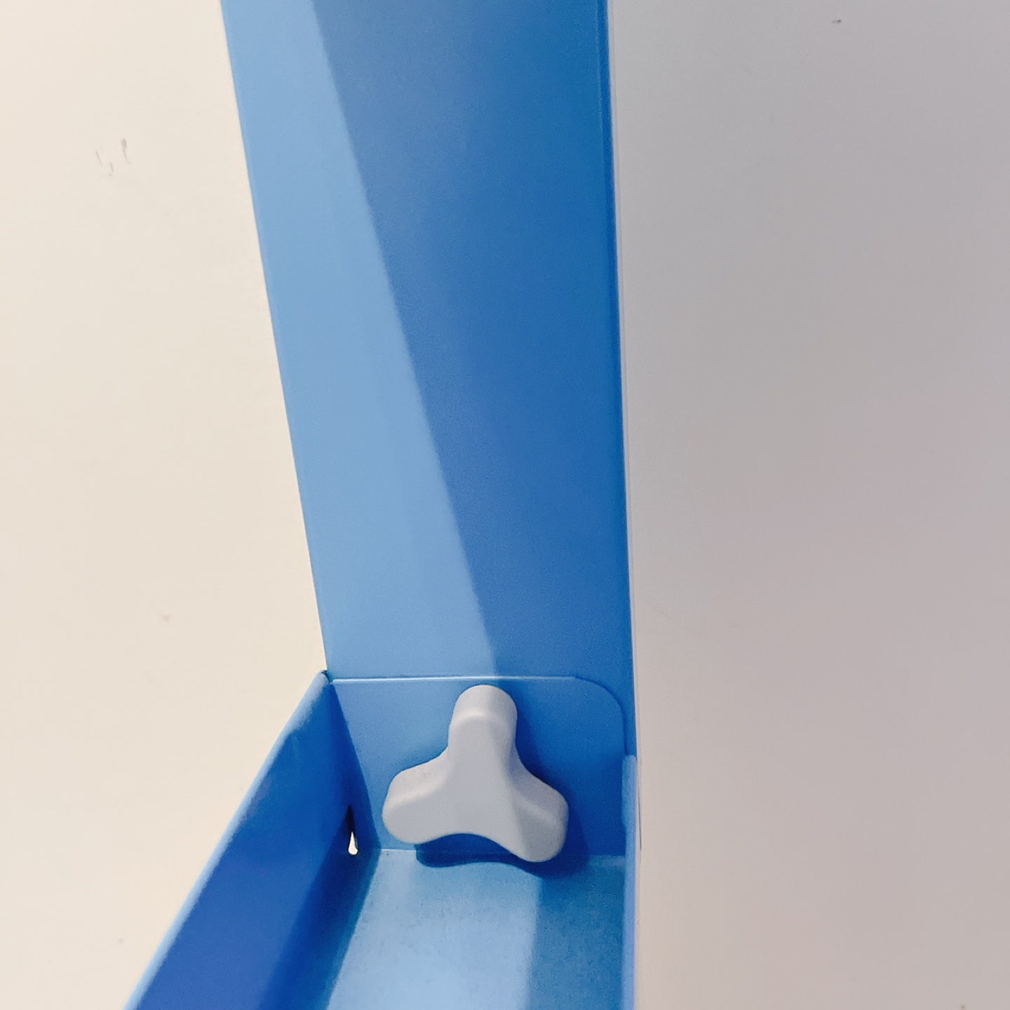 Desk/Table adjustable height like new - photo 3