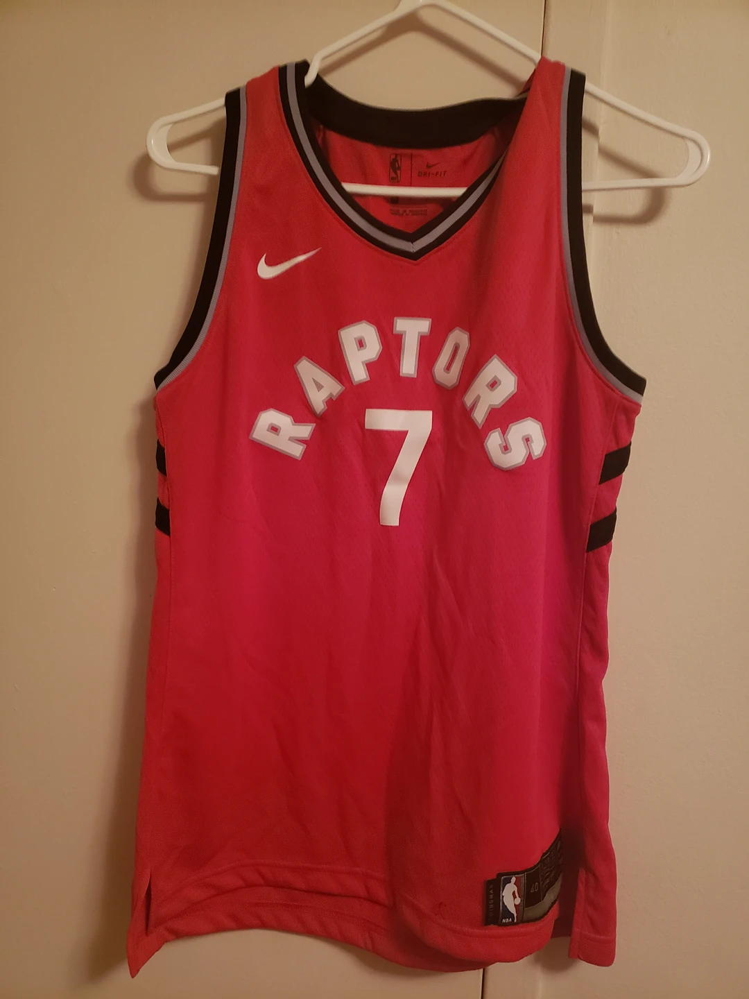 Toronto Raptors Kyle Lowry Jersey thumbnail