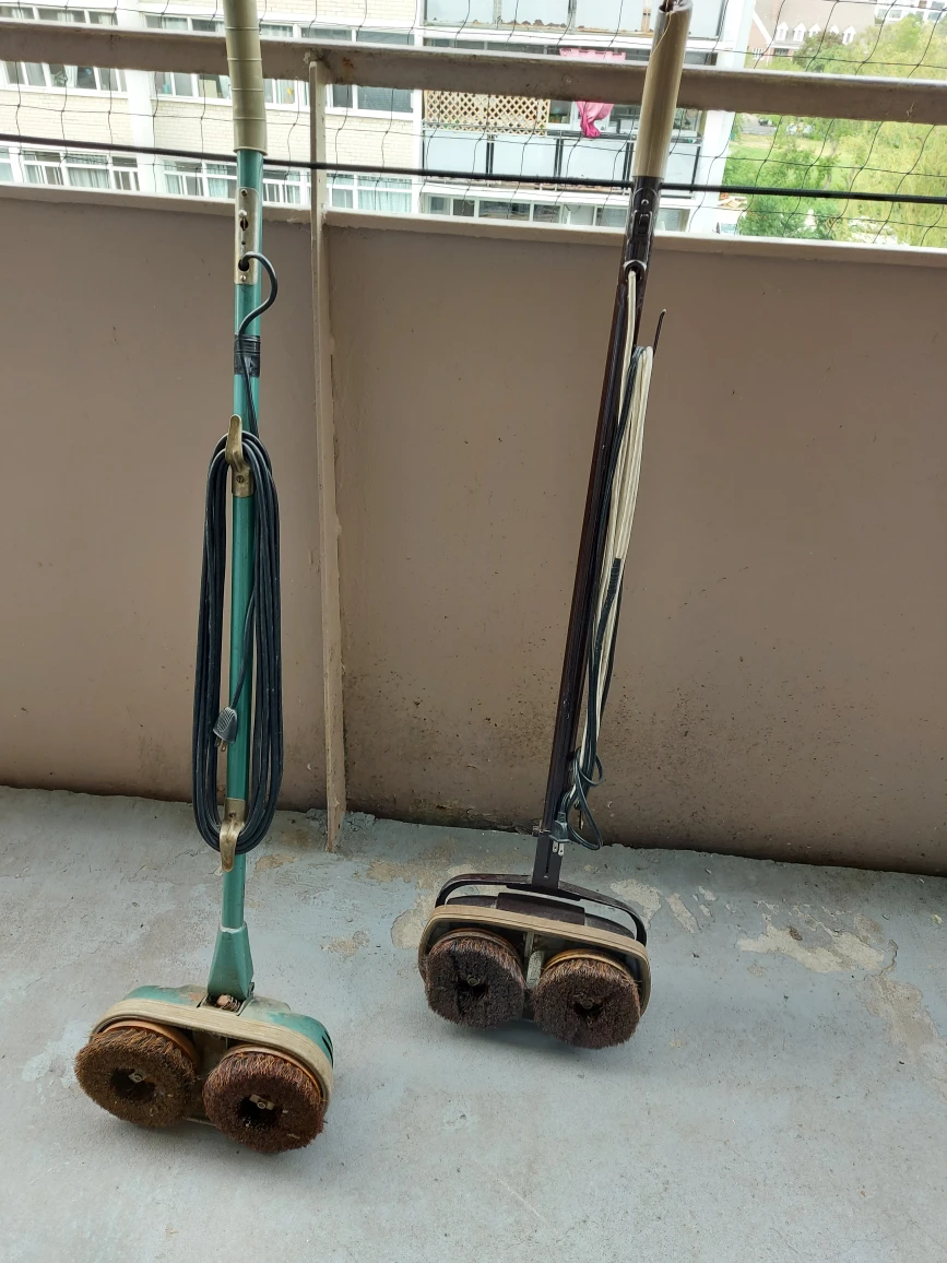 vintage floor polishers - photo 2