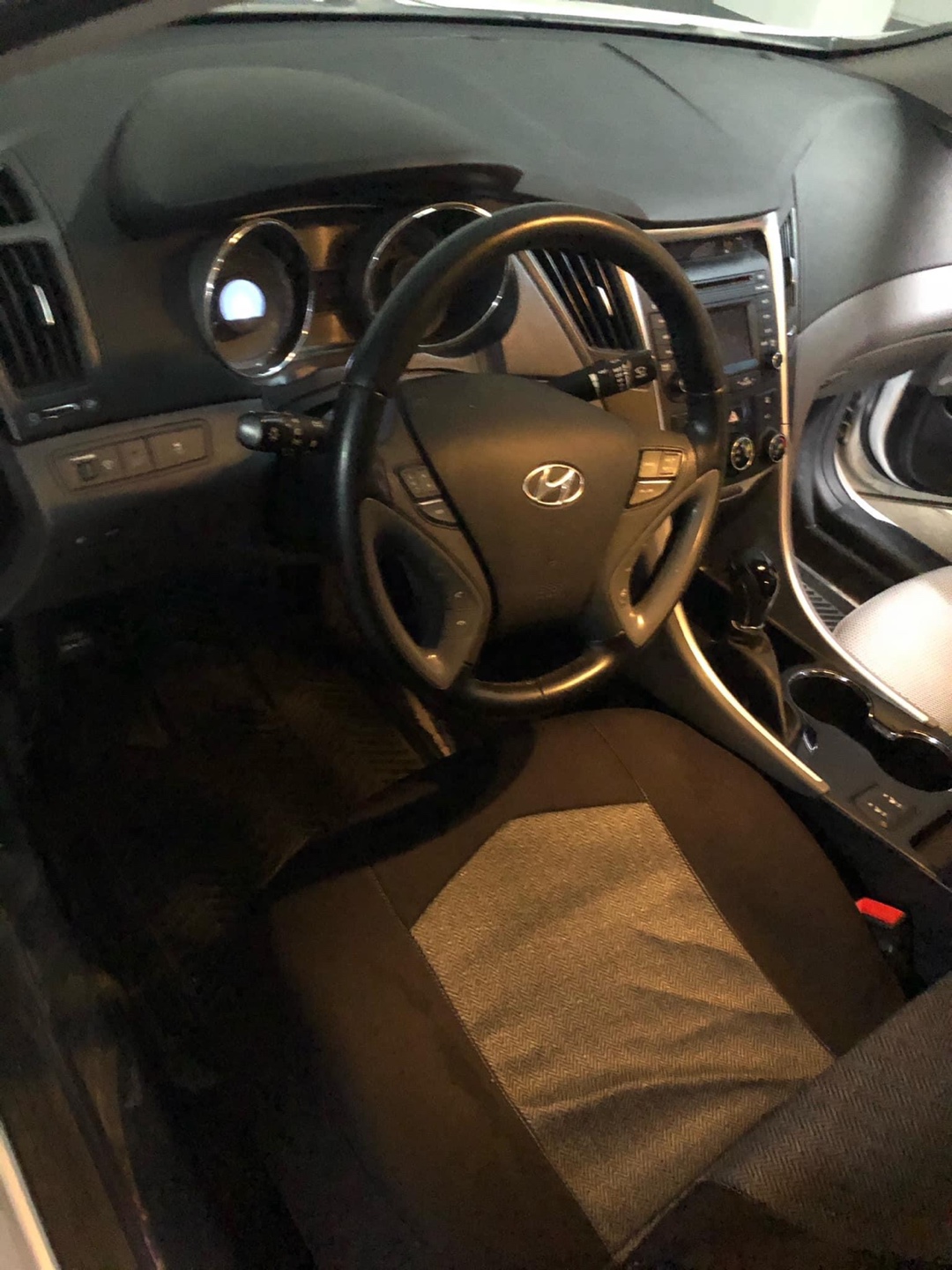 2014 Hyundai Sonata - photo 2