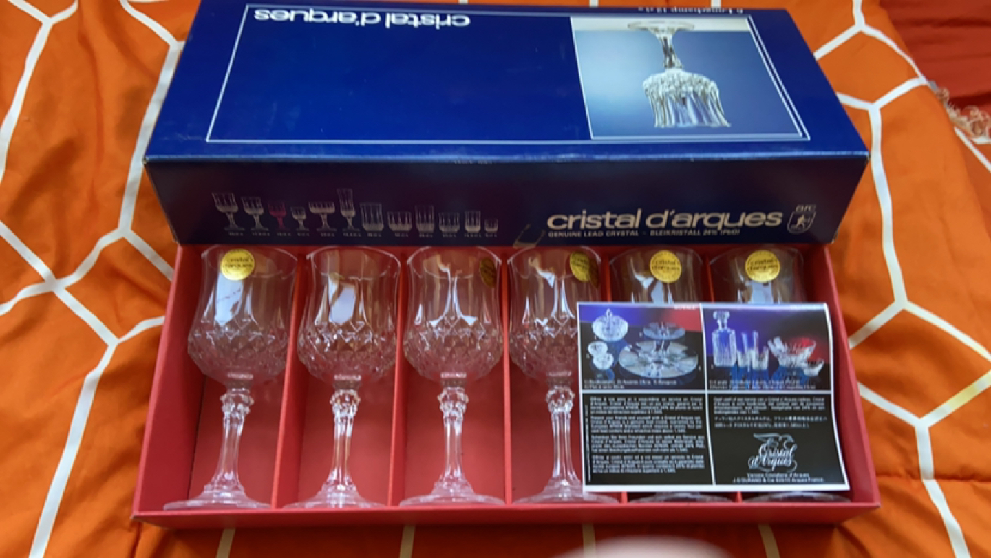 Brand new in box Crystal glasses thumbnail