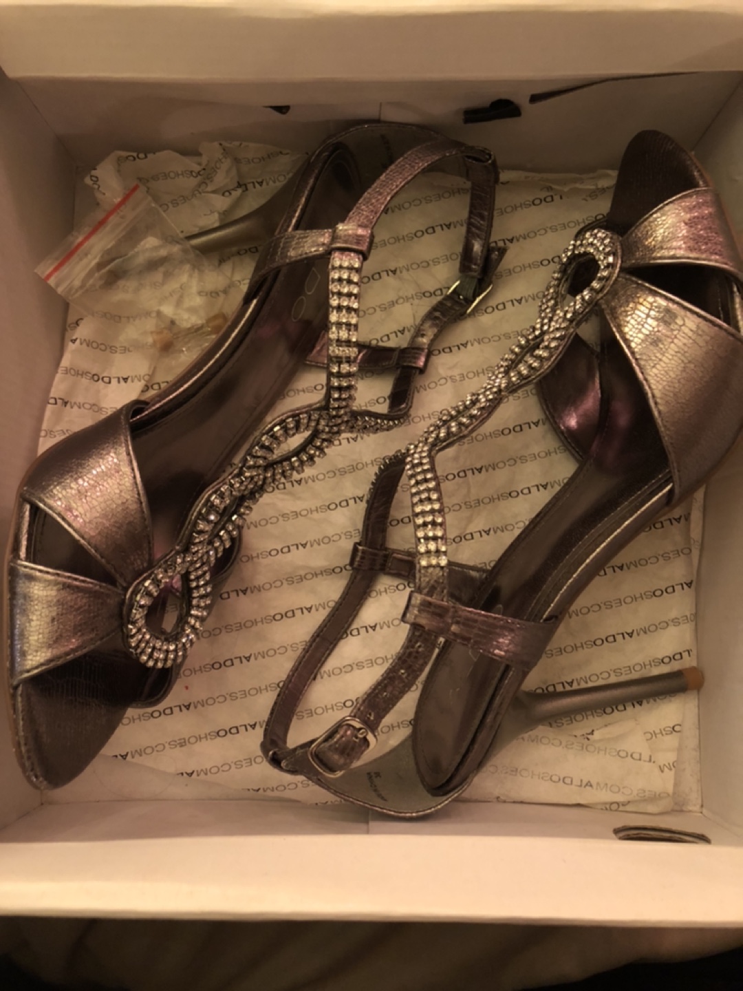 SIZE 8 