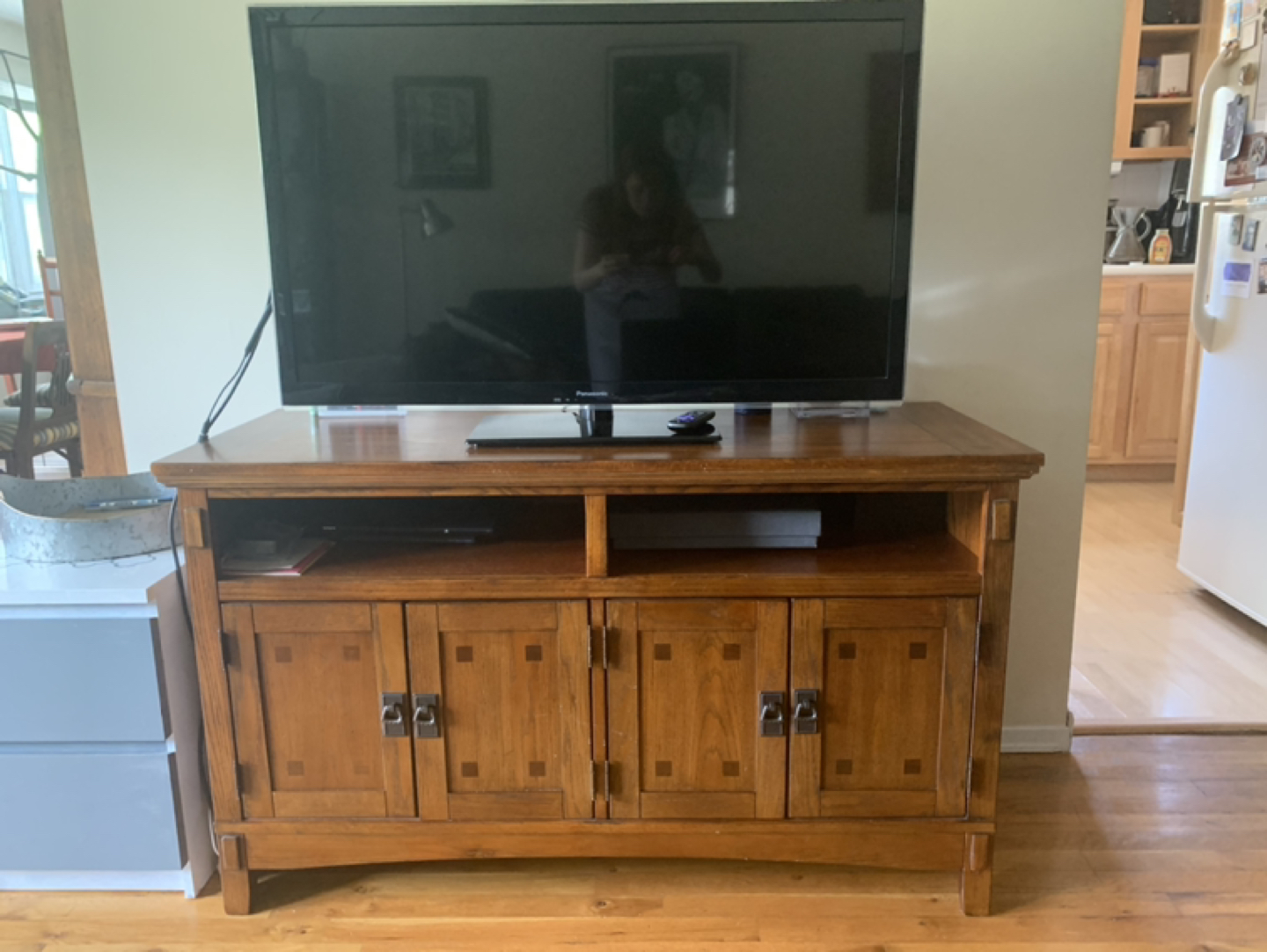 Entertainment Center TV Stand