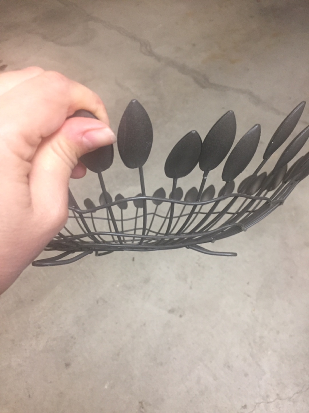 Large metal bowl/wall hanging image indicator(3)