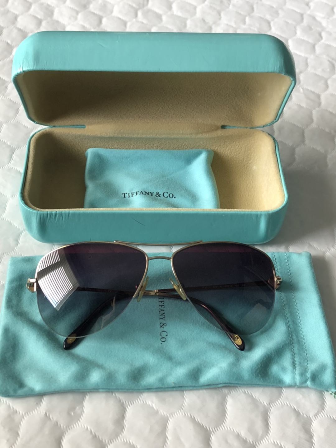 Authentic TIFFANY & CO. Sunglasses thumbnail