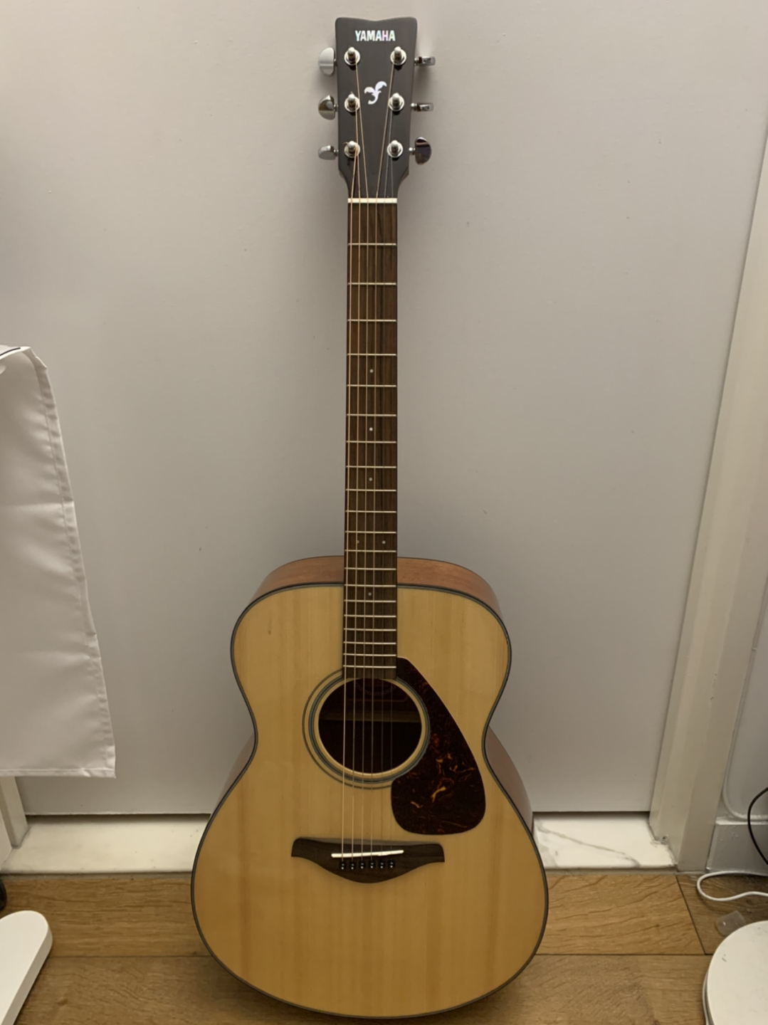 Yamaha Guitar FS700S  - photo 2