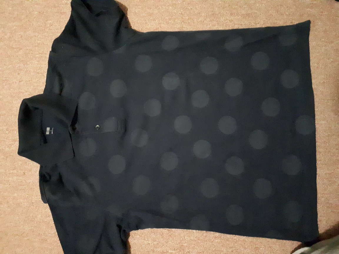 half a sleeve t-shirt
