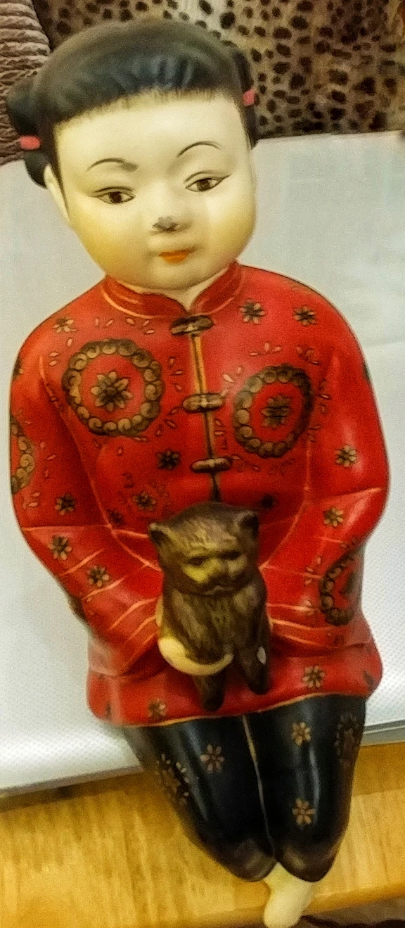 Vintage Chinese sitting figurine of a girl & a cat thumbnail