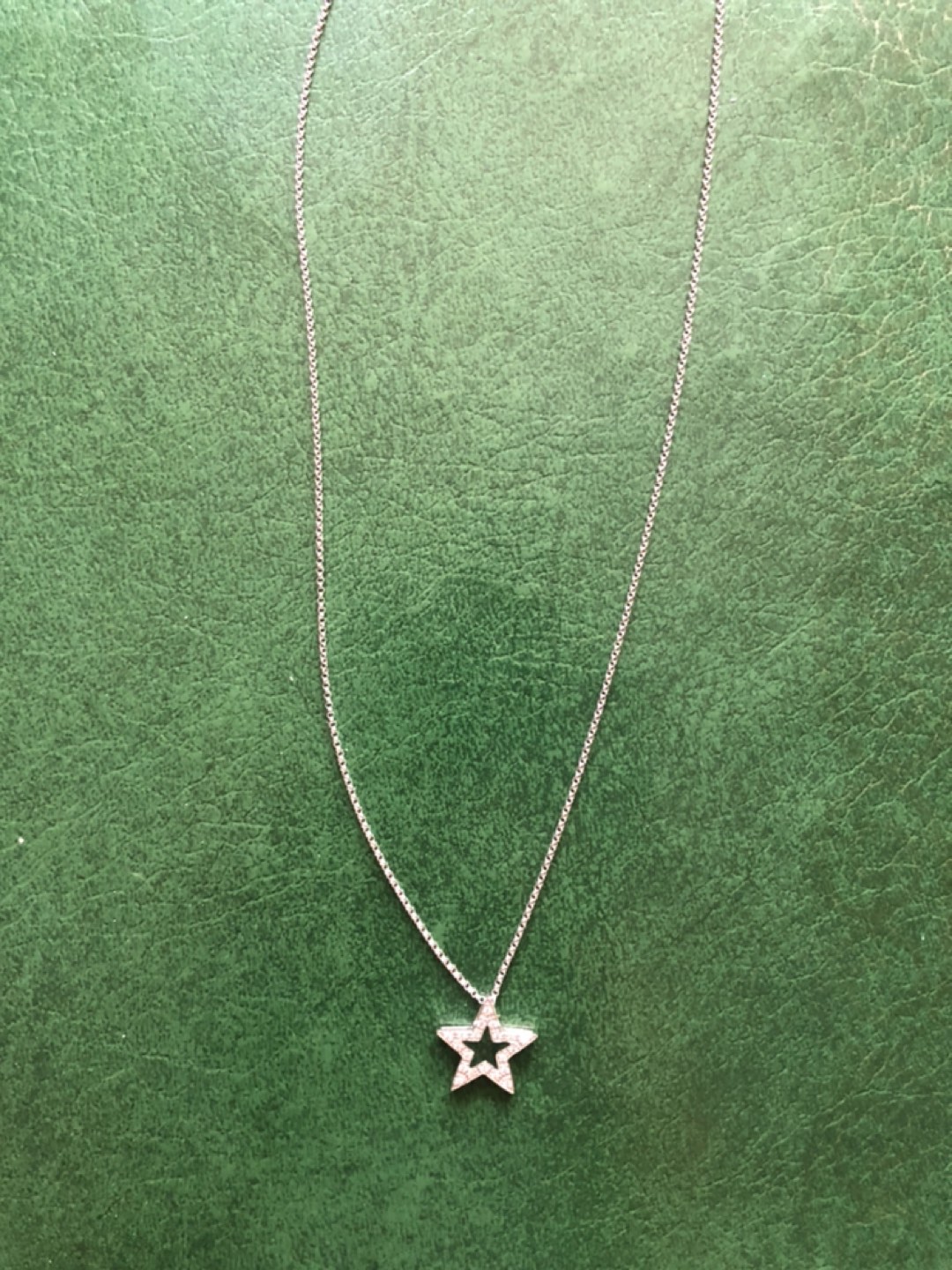 White Gold Star Necklace thumbnail