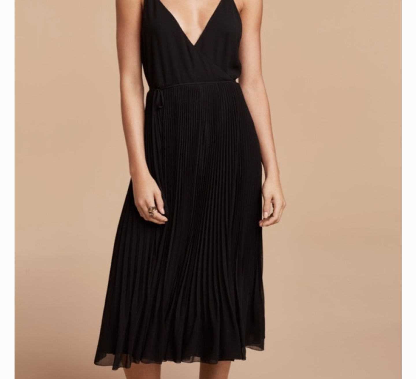 Aritzia Wilfred beaune dress, size M balck