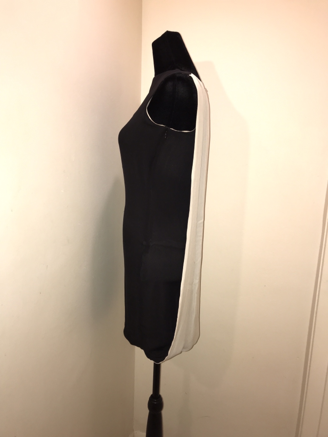 Black and off-white silk dress, Halston - photo 3