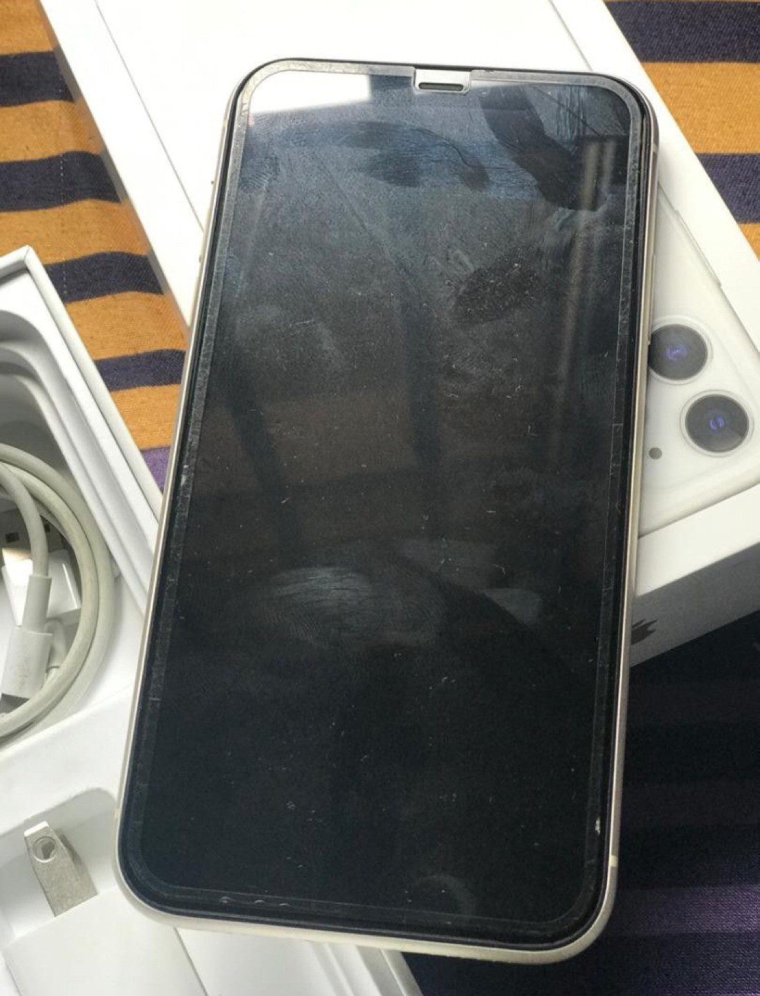 iPhone 11 64g image indicator(6)