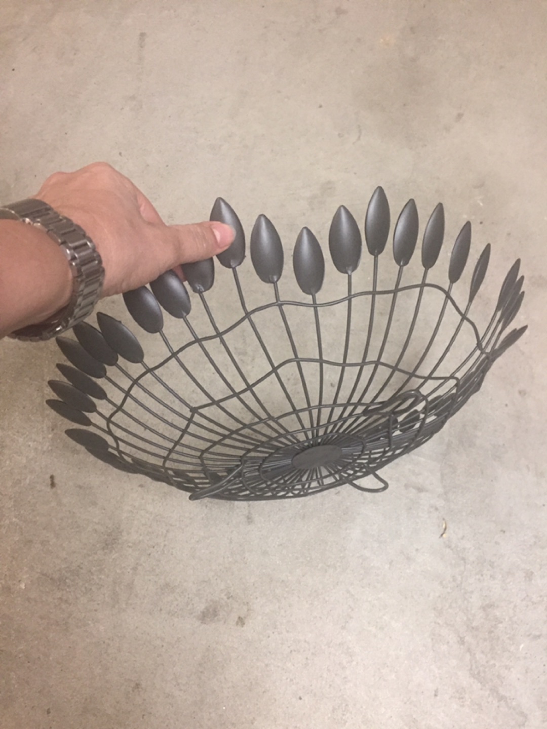 Large metal bowl/wall hanging image indicator(2)