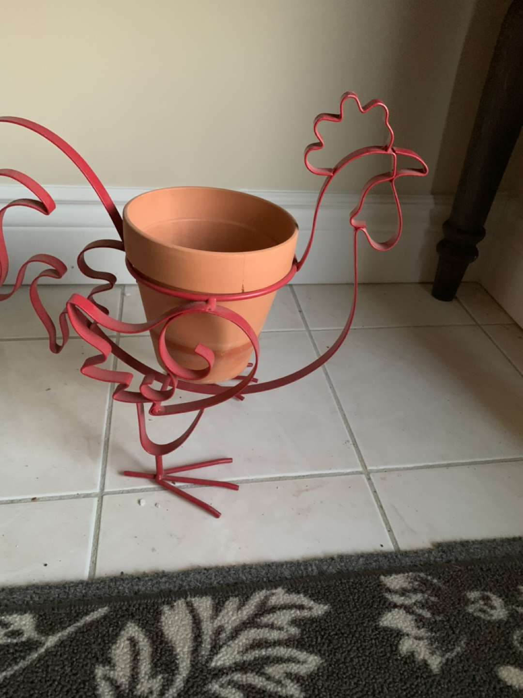 Rooster plant stand thumbnail