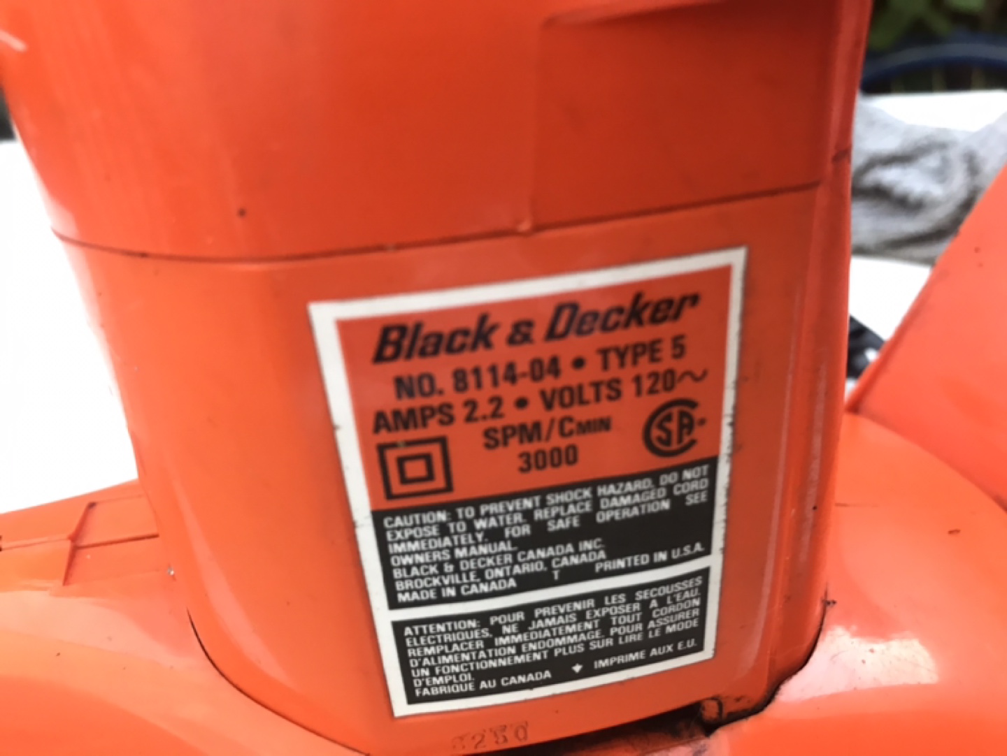 Black and Decker Hedge Trimmer  - photo 2