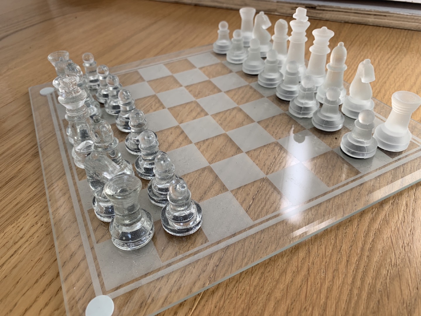 Mini glass chess set - photo 2