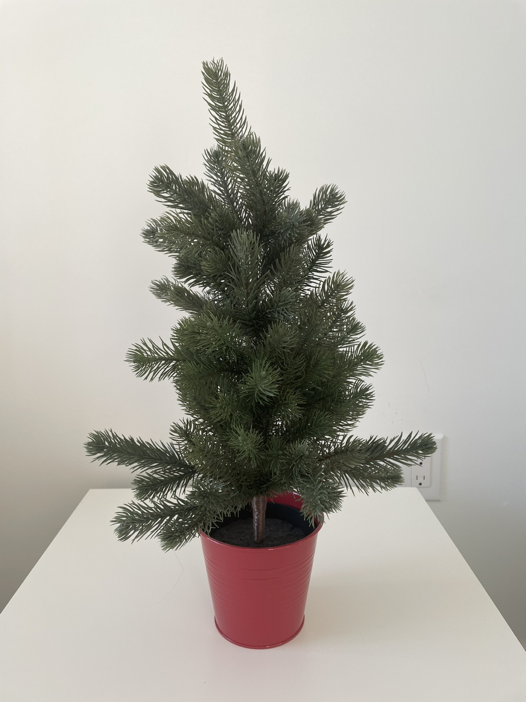 Artificial Christmas tree (60cm)