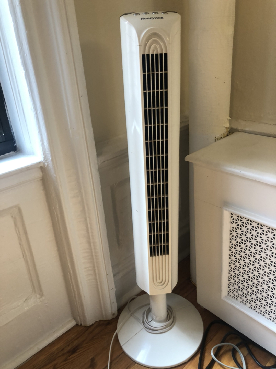 Tower fan