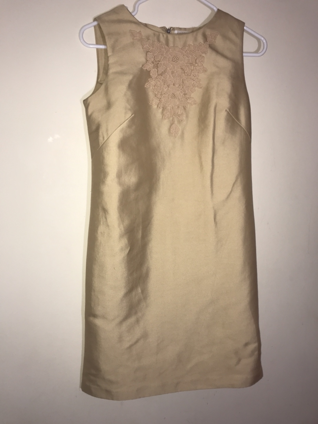 Zarina gold dress with lace embellishment, 42 - photo 5