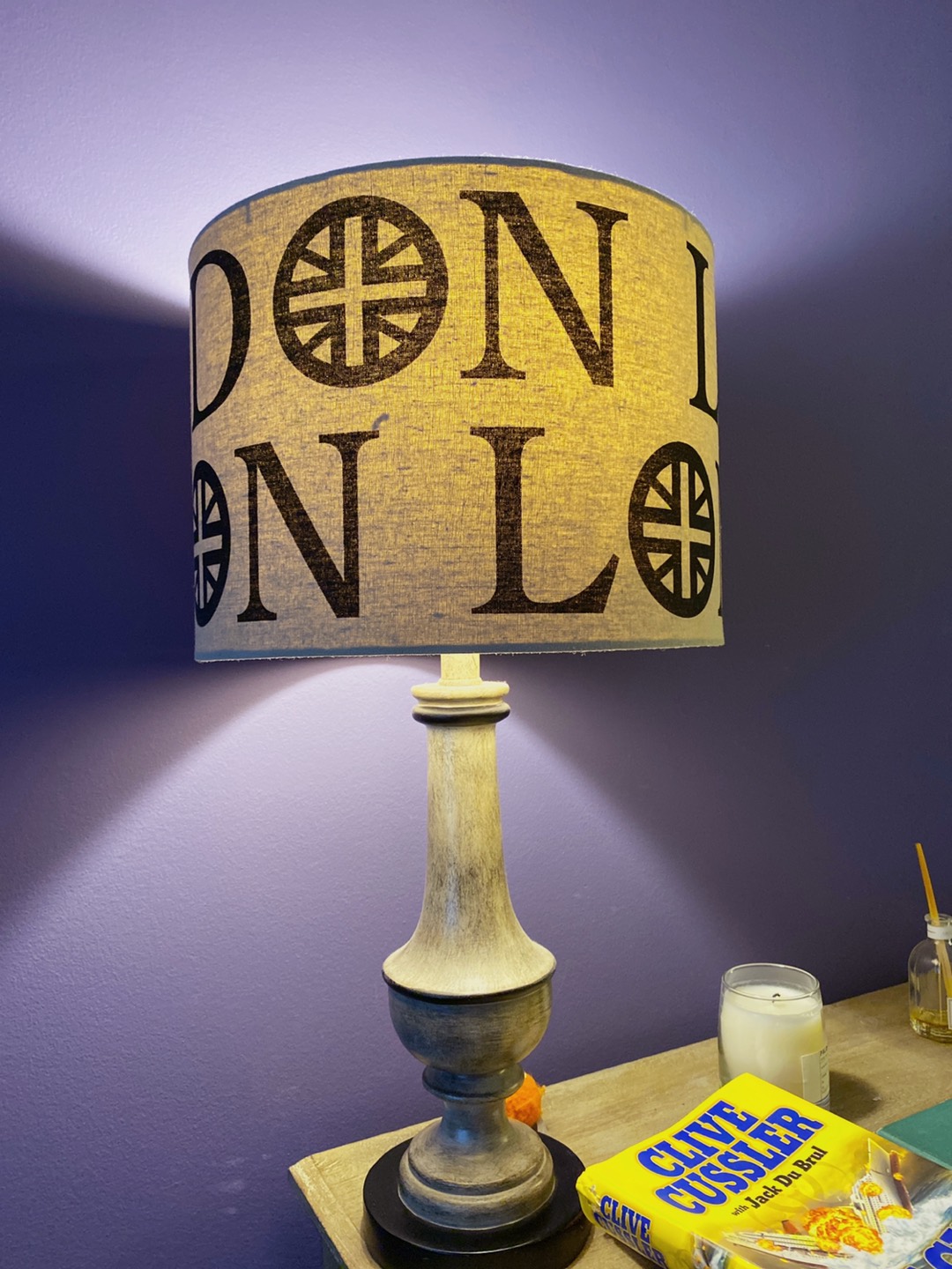 Beautiful cozy lamp  - photo 2