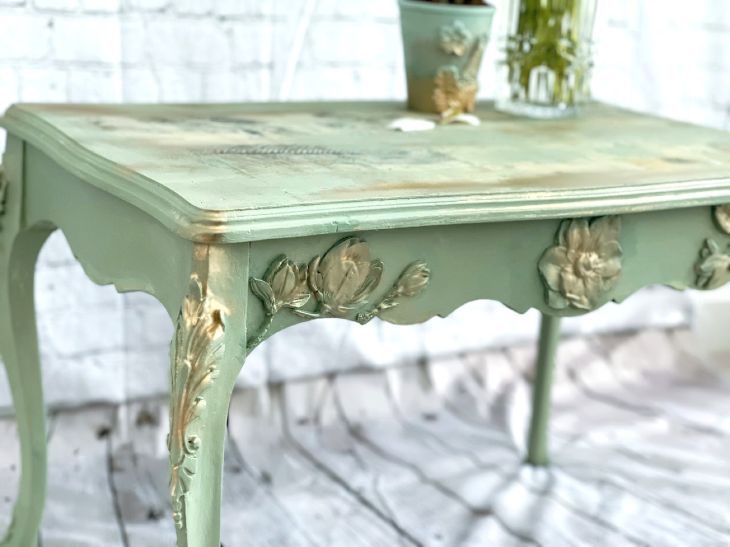 Solid Wood French Antique Furniture 