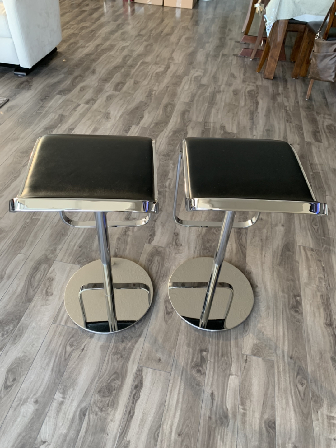 Bar Stools - photo 3