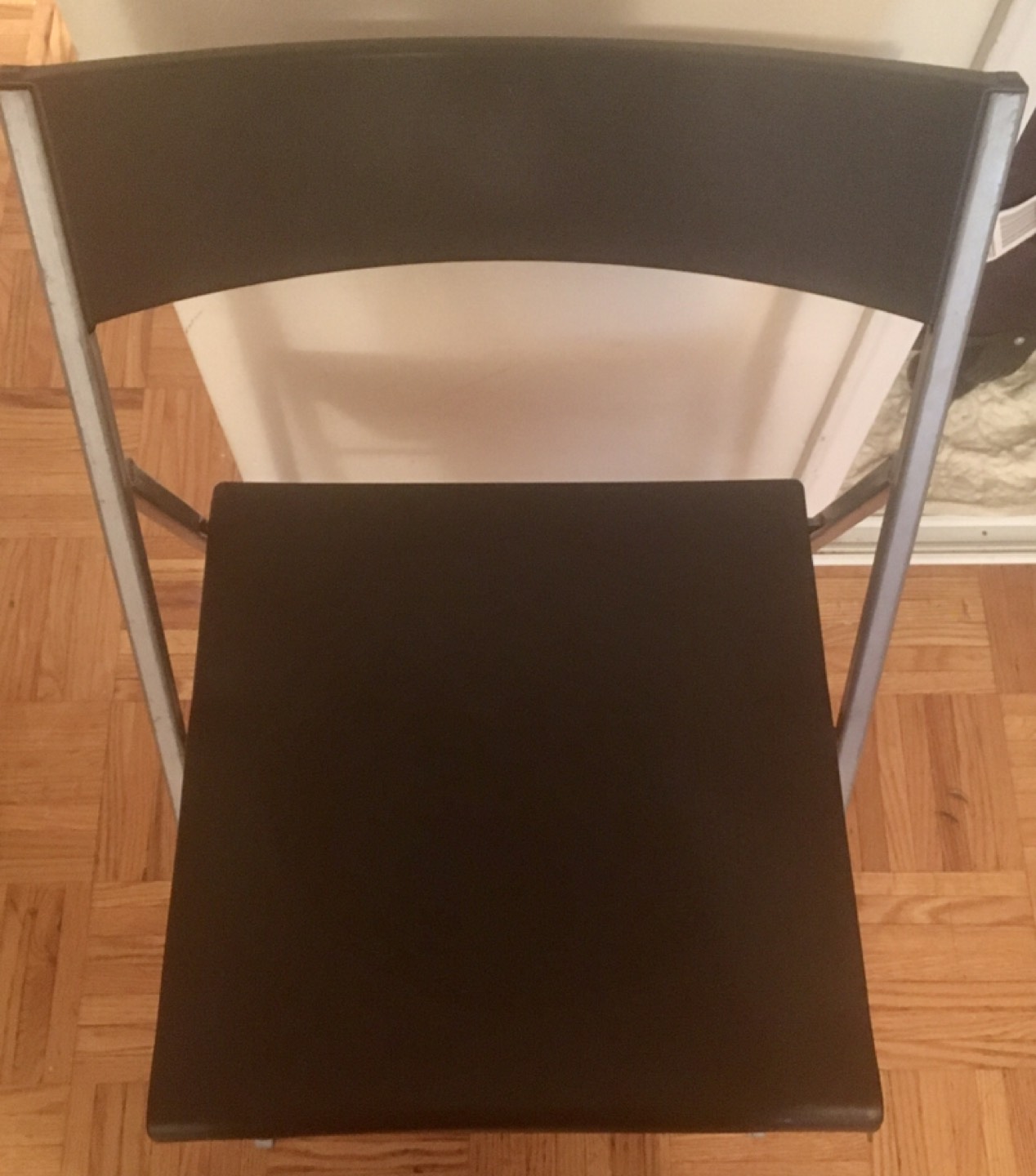 Folder Chair thumbnail