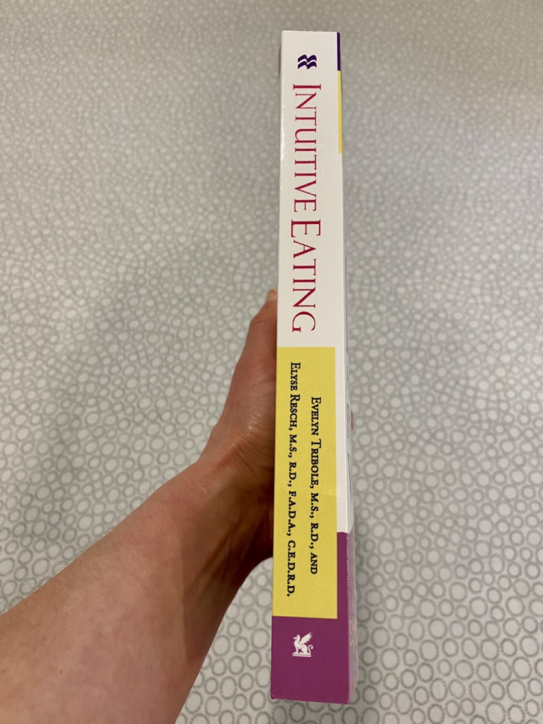 Health book: Intuitive Eating, A Revolutionary Program - photo 2